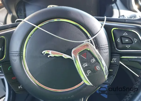 2012 Jaguar Xj Xjl Portfolio из США, поврежденный, VIN SAJWA2GB7CLV31680